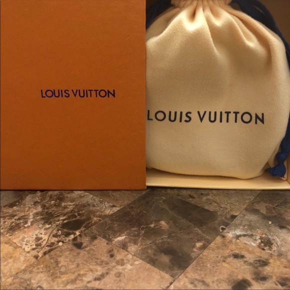 Louis Vuitton Other - Louis Vuitton Belt